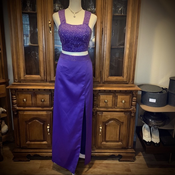 2 Piece Purple Crystal Beaded Evening Gown, Sz 8 - Picture 2 of 11